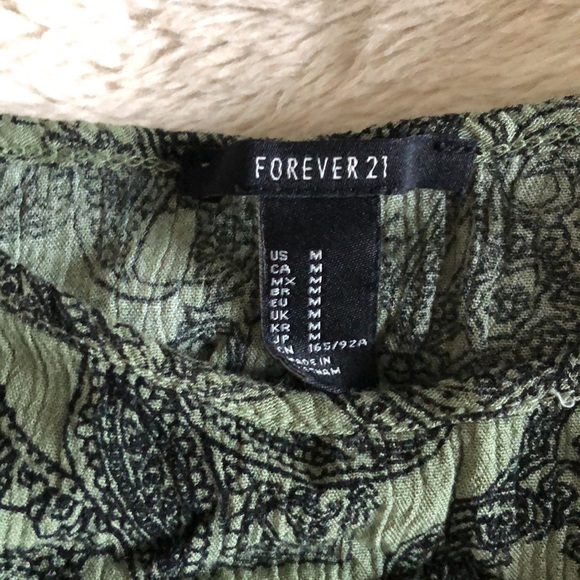 Flowy crop top - Picture 2 of 3